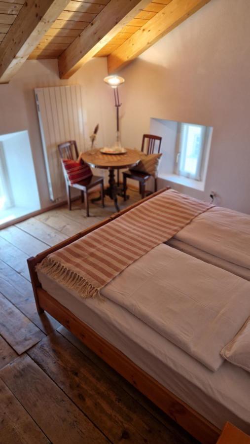 Weisses Kreuz - Crusch Alva Bed & Breakfast Samedan Exterior foto