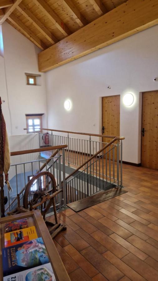 Weisses Kreuz - Crusch Alva Bed & Breakfast Samedan Exterior foto